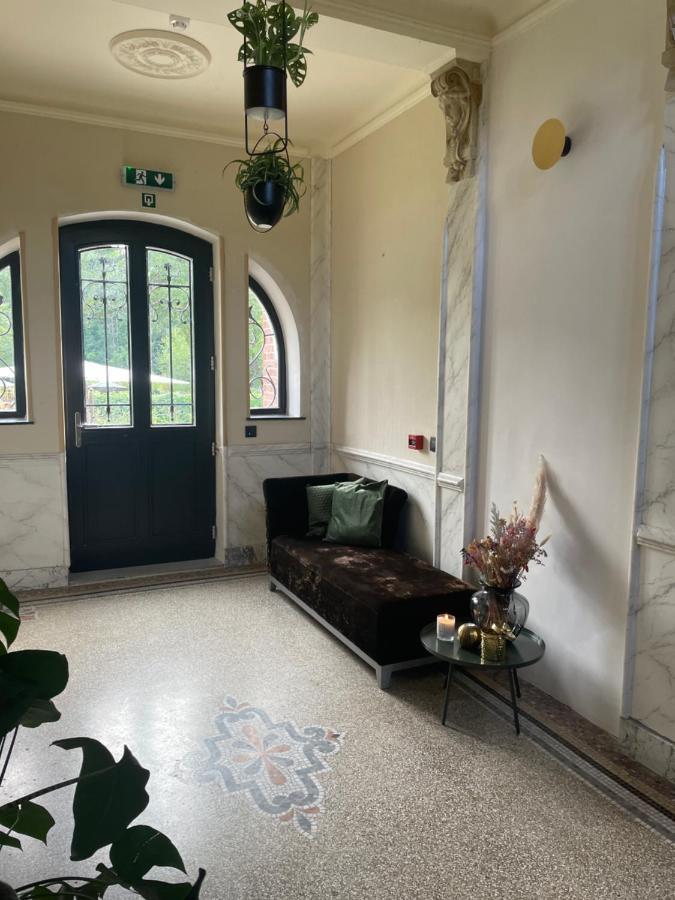 B&B Het Notarishuis - Authentiek Verblijf Nabij Maastricht Voeren Exterior photo